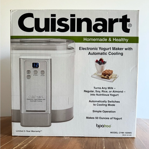 Cuisinart Electronic Yogurt Maker Automatic Cooling BPA Free Discontinued New - Picture 1 of 13